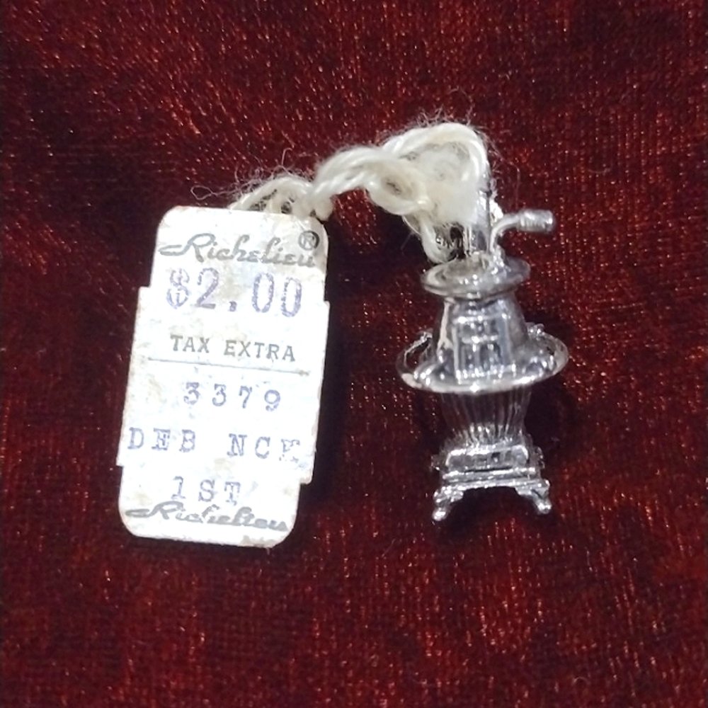 Vintage 925 Beau Sterling Silver Potbelly Stove Charm Pendant